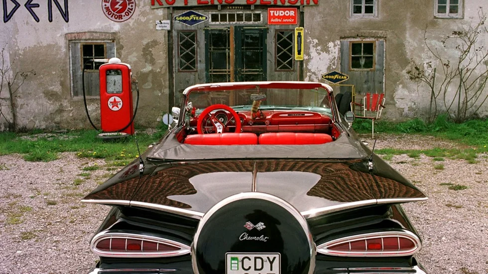 Chevrolet Impala Convertible 1959, kronjuvelen bland amerikanska 50-talare, föddes ur det stora krom- och hästkraftskriget som utkämpades mellan Ford och Chevrolet. Bild: Stig Hammarstedt
