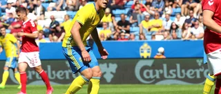 Fransson mitt i fanstumultet