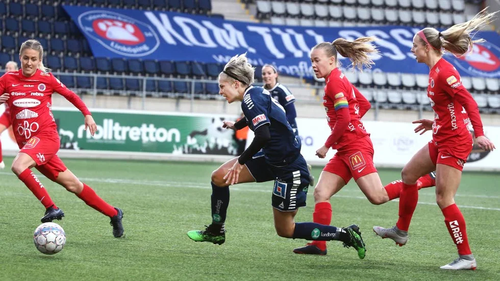 LFC-anfallaren Lina Hurtig har goda chanser att på torsdagen tas ut i den svenska VM-truppen. På lördag kommer hon till Motalas klassfotboll.