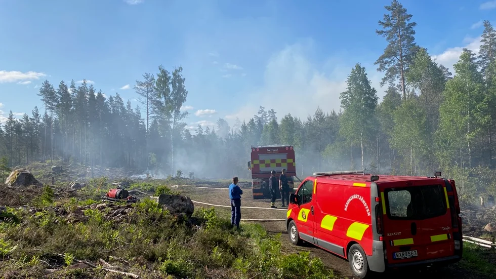 Räddningstjänsten hade tolv fordon på plats.