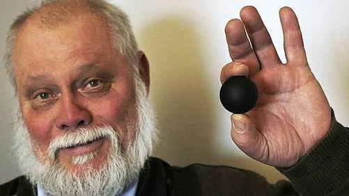 Lars Stenmarks uppfinning kan göra det enkelt och ofarligt att förvara vätgas.