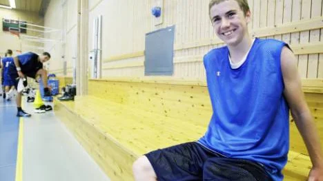 Marcus Grahn följer i storasyster Fridas fotspår.