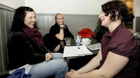 Linda Backman, Maria Bergström och Jenny Eleholt är alla inflyttade till Luleå och kan tänka sig att bo kvar.FOTO: Bengt-Åke Persson