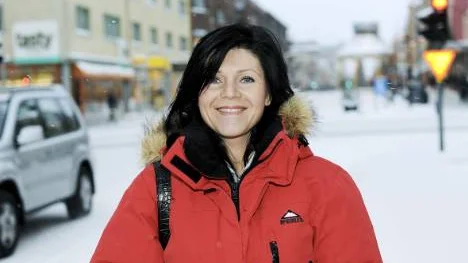 Eva Nordmark, ordförande i fackförbundet SKTF, är tillbaka i Luleå för att fira jul med släkt och vänner. Snart blir det mer av festande, hon fyller nämligen 40 i februari.FOTO: Bengt-Åke Persson