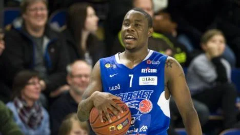 Saknad. Sedan Rudy Mbemba blev skadad har LF Basket haft stora problem i basketligan.