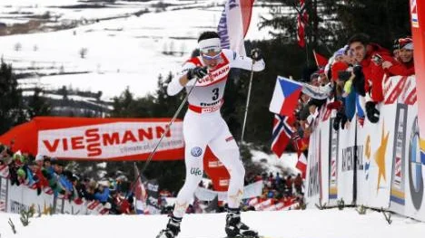 NSD:s lördagskrönikör Peter Swedenmark minns när Marcus Hellner knäckte Petter Northug i  den branta backen i Val di Fiemme i Italien.
