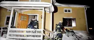 Kvinna räddad efter hjälteinsats
