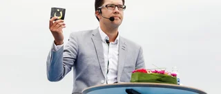 SD spurtar med hjälp av Åkesson