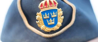 Polisen vill dela ut skopa ovett