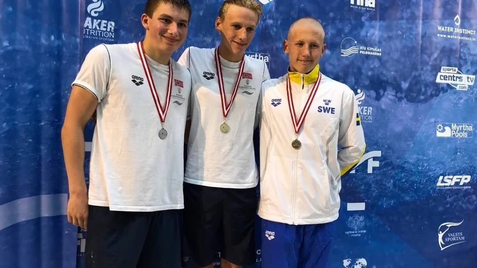 Mikael Söderberg, längst till höger, tog sin första internationella mästerskapsmedalj på Nordiska ungdomsmästerskapen.