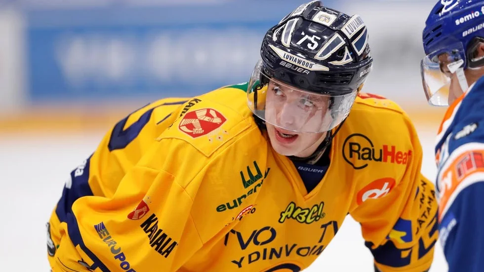 Den finske landslagscentern Arttu Ilomäki har skrivit på för Luleå Hockey.