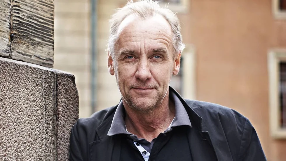 Håkan Nesser är tacksam över att kunna arbeta som författare på heltid.