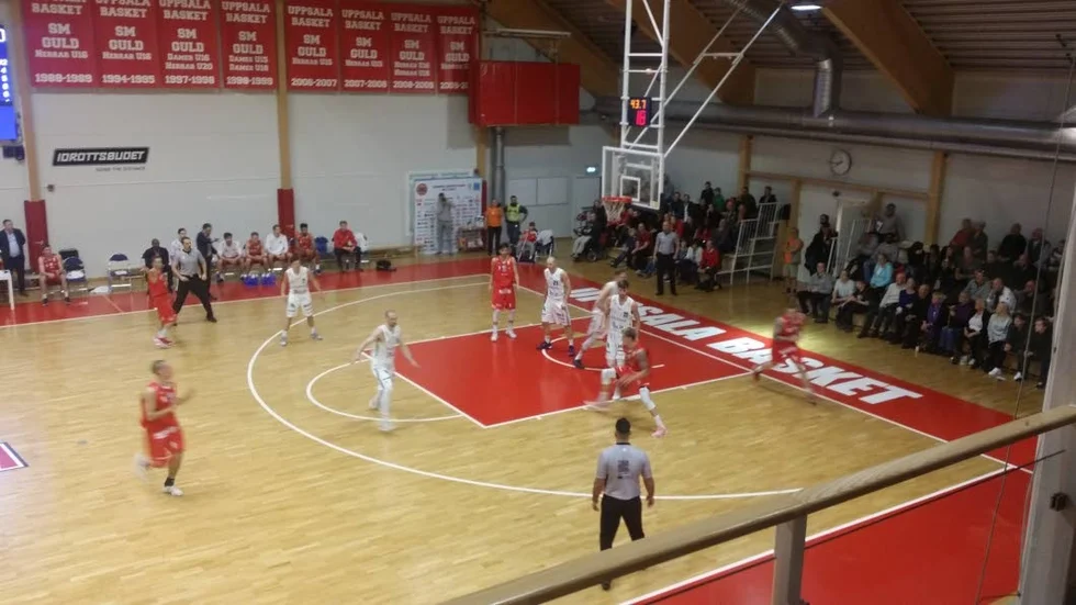 Uppsala Basket mötte Södertälje Kings under fredagskvällen i SEB Usif arena.