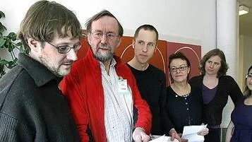 Niclas Malmberg(MP), Göran Ågren(V), Erik Pelling(S), Laila Holmström(MP), Emma Wallrup(v) och Elnaz Alizadeh (S) har gjort ett gemensamt remissvar.
