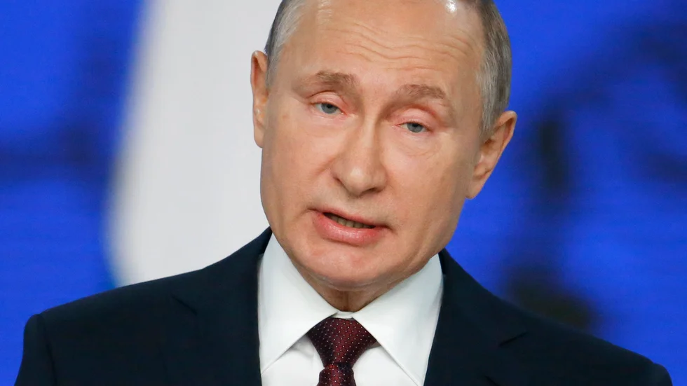 Signaturen Pravda skriver om Vladimit Putins historia.