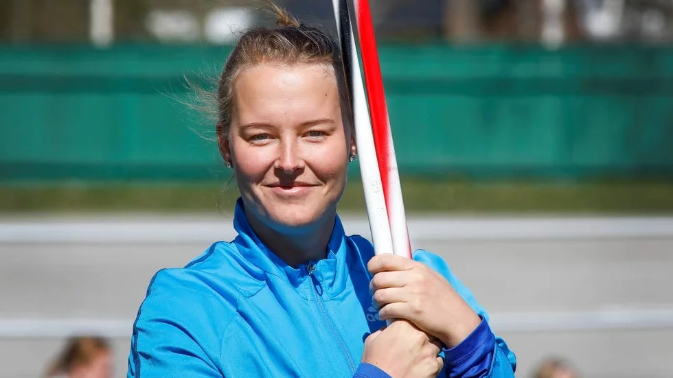 Kastade långt. Jennifer Björklund kastade 48,45 i Södertälje.