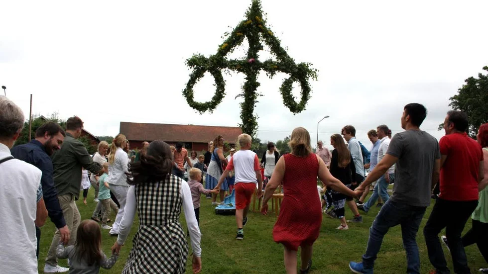 Festligheter. Enköpingsborna har en mängd olika midsommarfiranden att söka sig till.