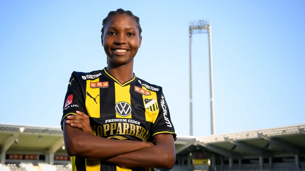 Aisha Masaka förstärker Häckens allsvenska trupp.