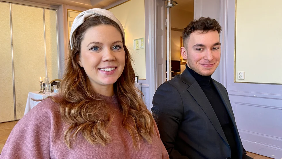 Årets stipendiater, som får ta emot Carl Elmroths stipendium av Katrineholms Rotaryklubb, är Zabina Traneskog och Benjamin Aljic.