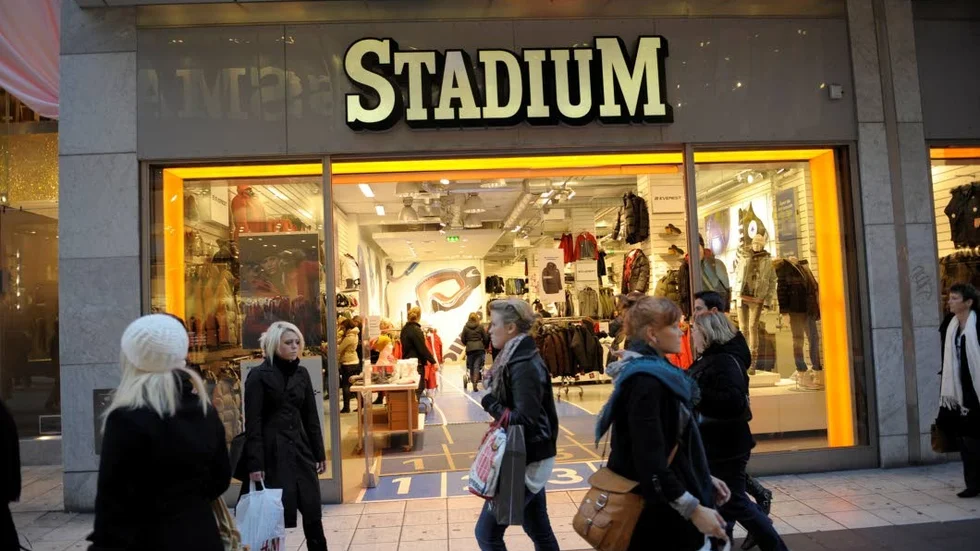 Stadium var en av butikerna som mannen nu döms för brott emot.