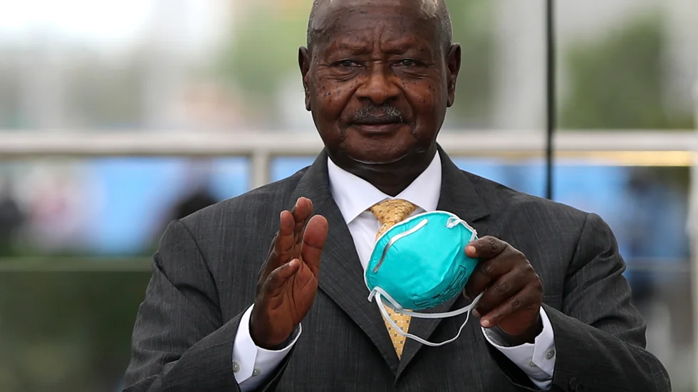 Kakwenza Rukirabashaija är en framstående kritiker av Ugandas president Yoweri Museveni (på bilden). Arkivbild.