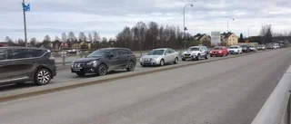 Långa köer på E4 i centrala Skellefteå – kan bli problem fram till nästa vecka