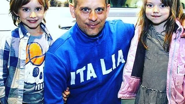 Pappa-Birro. "Jag minns knappt hur världen såg ut före er", skriver Marcus Birro i dagens krönika.