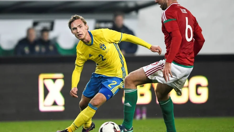 Drar till Abu Dhabi. Linus Wahlqvist  och flera andra IFK Norrköping-spelare lyfter mot Förenade Arabiemiraten i morgon.