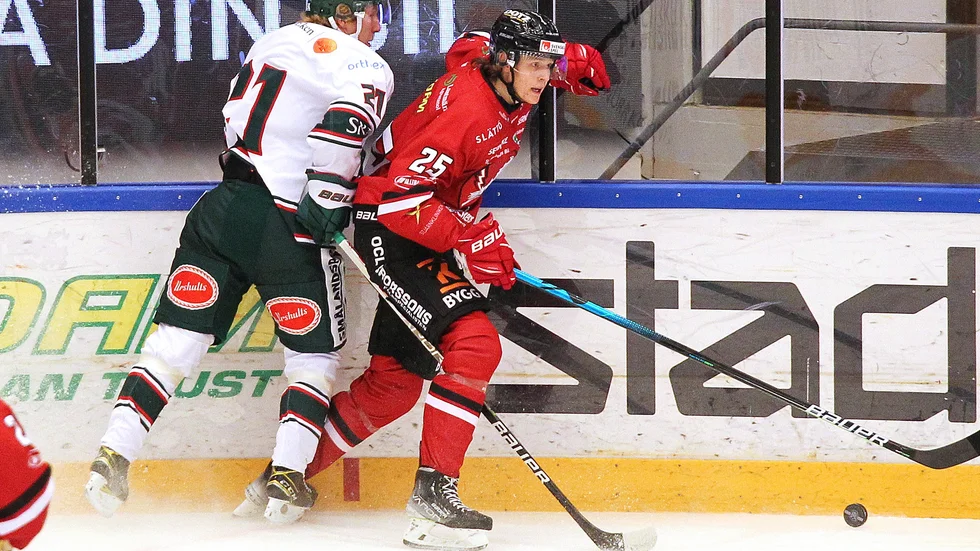 Christian Lindberg gjorde en snygg assist för Vita Hästen mot Tingsryd till Ljungkrantz mål.