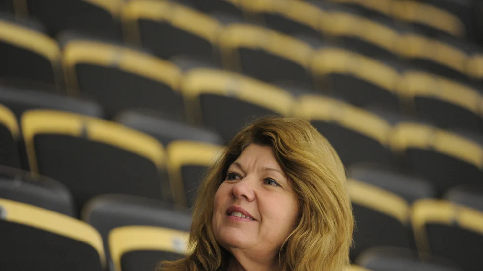 AIK:s läkare Karin Granberg ger besked om de spelare som inte tränar.