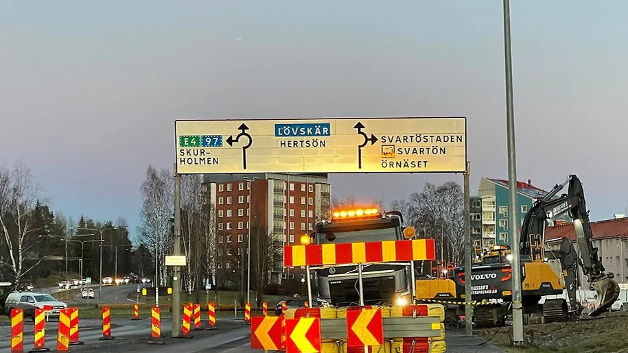 Räkna med störningar i trafiken vid Örnäsrondellen den kommande veckorna. 