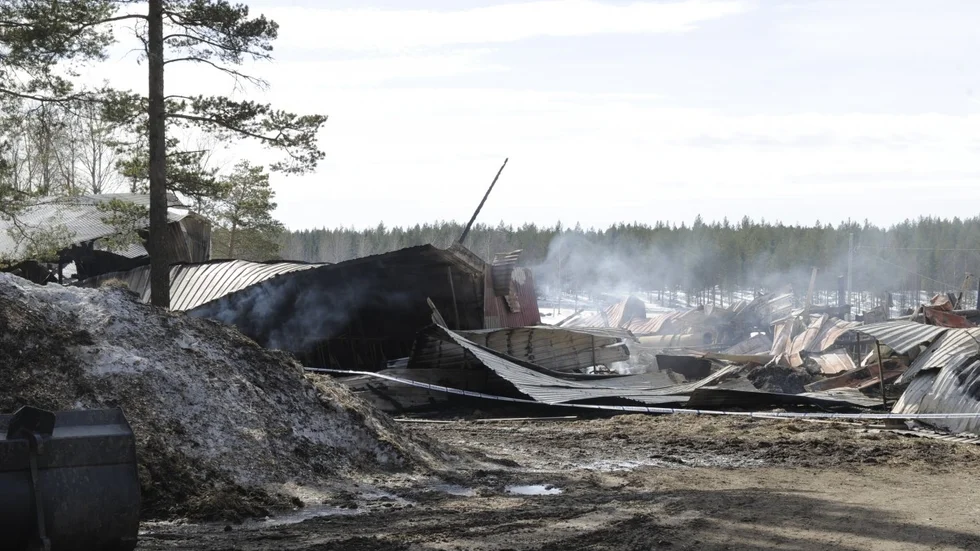 Branden i byn Uttersjön orsakade omfattande skador. Arkivbild: ROINE SANDLÉN