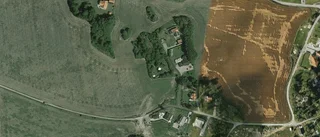 Stuga på 35 kvadratmeter från 1954 såld i Torshälla - priset: 1 200 000 kronor