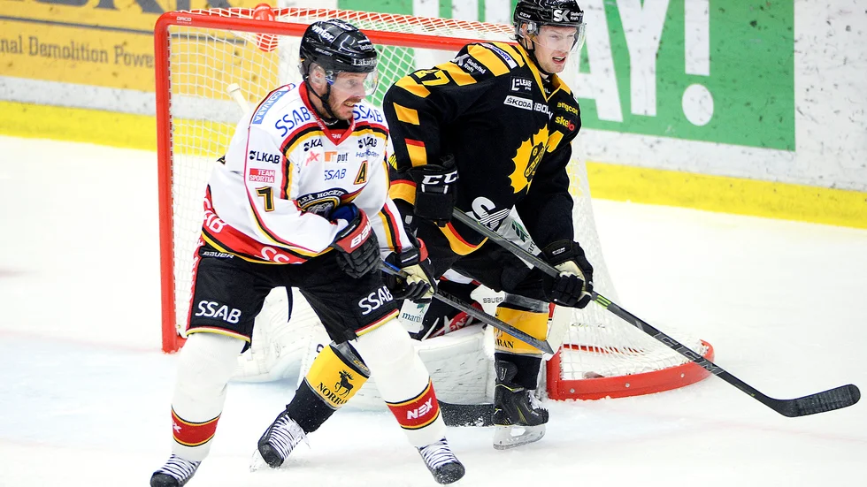 Tar striden. Martin Lundberg tar alltid striden på isen. Nu fick han dessutom avgöra norrderbyt mot Luleå.