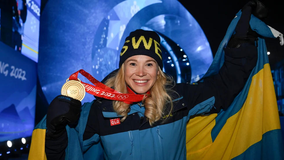Sveriges första guld i längdskidor bärgades av 27-åriga Jonna Sundling.