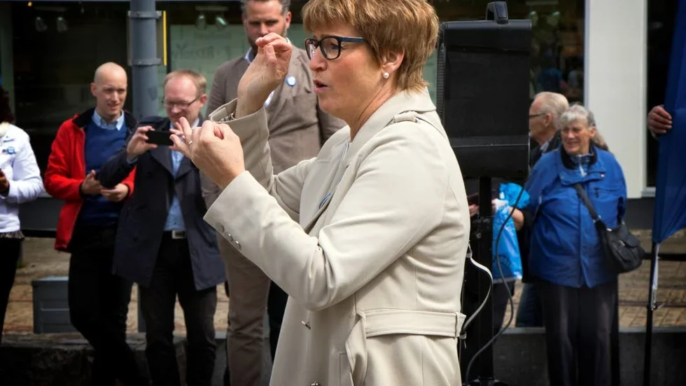 


KD: s gruppledare Eva-Britt Sjöberg förklarar här varför hon och hennes parti säger nej till böneutrop i Norrköping. 



