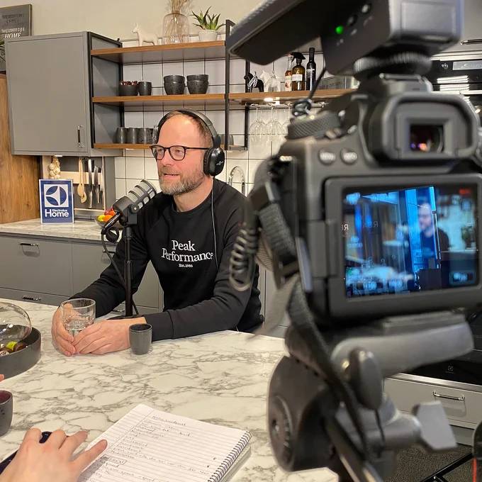 Niclas Lundkvist, sportchef i Skellefteå AIK, är första gäst i Islossning.