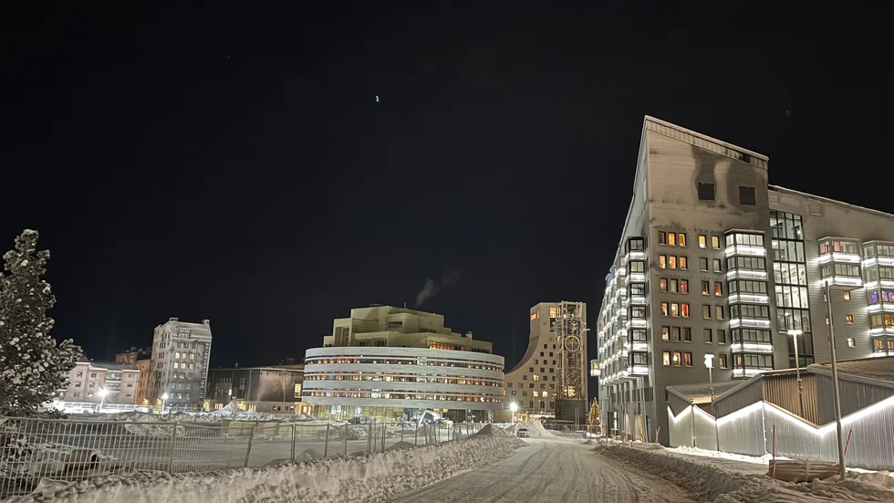 Efter att nya restriktioner införts 8:e december ställs Luciafirandet för utomstående på förskolor och skolor in. 