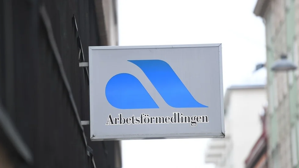 Antalet personer med sysselsättning väntas öka med drygt 3000 personer i Sörmland under 2018 och 2019