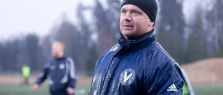Roger Yderbo hedras med tyst minut