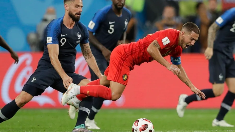 Kanske, kanske lyckas Eden Hazard hålla sig på benen när Belgien och England gör upp om bronset i fotbolls-VM.