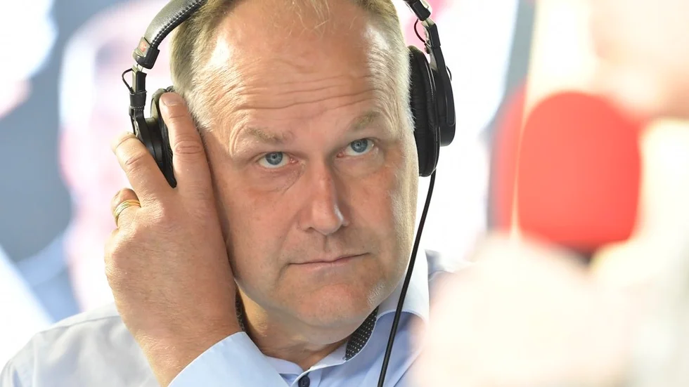 Pressträff med Vänsterpartiets ledare Jonas Sjöstedt (V) i Almedalsparken.