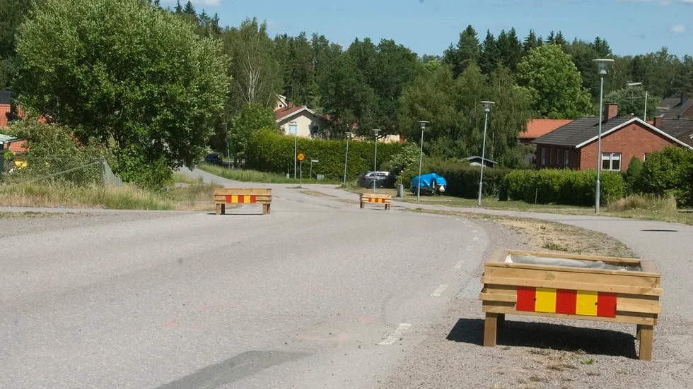 De kritiserade blomlådorna kan vara ett minne blott till hösten.