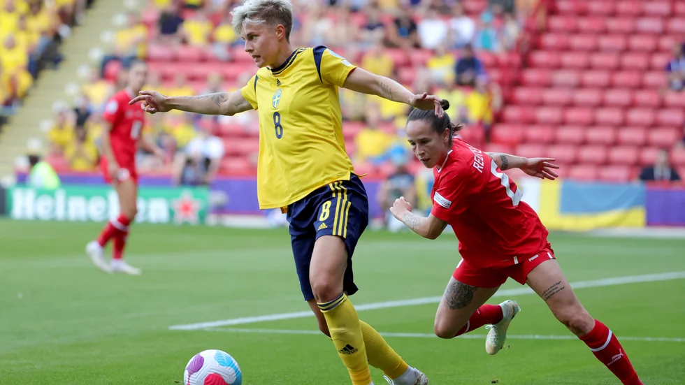 Sveriges Lina Hurtig i gruppspelsmatchen mot och Schweiz.