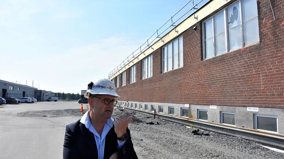 Utvändigt kommer det mesta av tegelbyggnaden bevaras, enligt Gunnar Tåhlin. En skillnad blir att de redan i dag stora fönsterpartierna kommer bli ännu större.