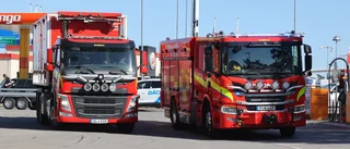 Brand på äng fick spridning – yta av två fotbollsplaner
