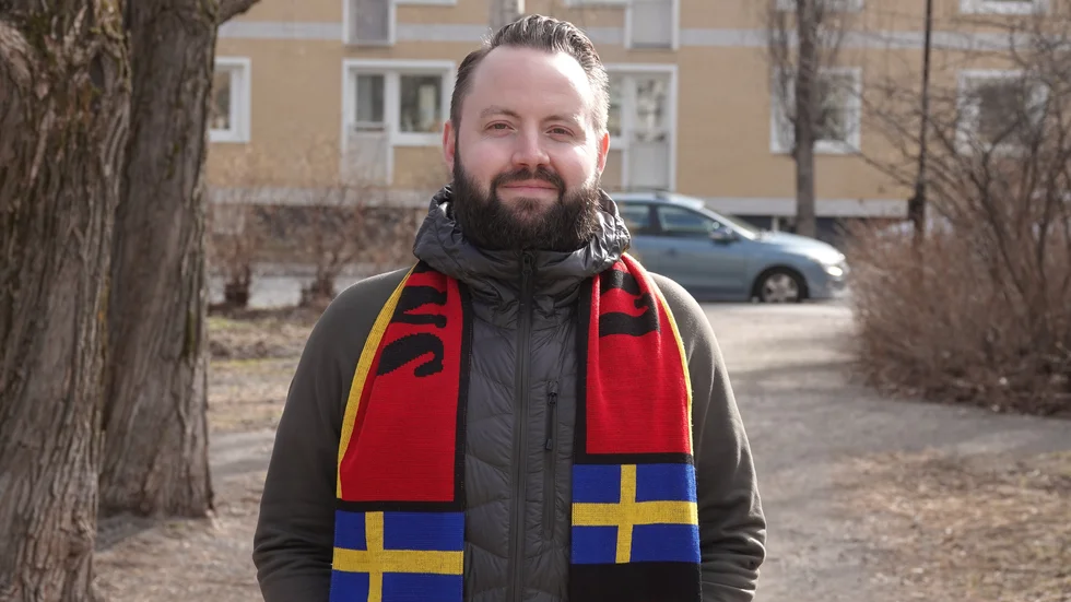 Jonathan Berglund är trumslagaren som ska få igång hela Coop Norrbotten Arena under torsdagens match.