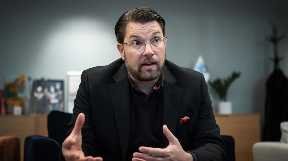 Jubilar. I 20 år har Jimmie Åkesson styrt SD. I 15 år har partiet suttit i riksdagen påverkat borgerligheten.