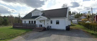 186 kvadratmeter stort hus i Alsike, Knivsta får nya ägare