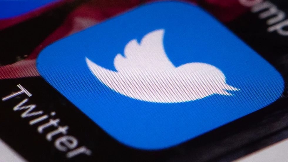 Twitter kan släckas ned i Ryssland om det sociala nätverket inte följer ryska myndigheters instruktioner om vad som får publiceras på plattformen. Arkivbild